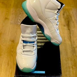 Jordan Retro 11 Legend Blue (2014)